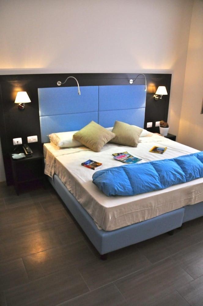 Hotel 325 Tor Vergata Róma Kültér fotó