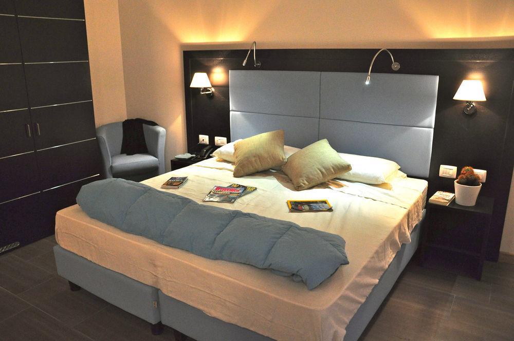 Hotel 325 Tor Vergata Róma Kültér fotó